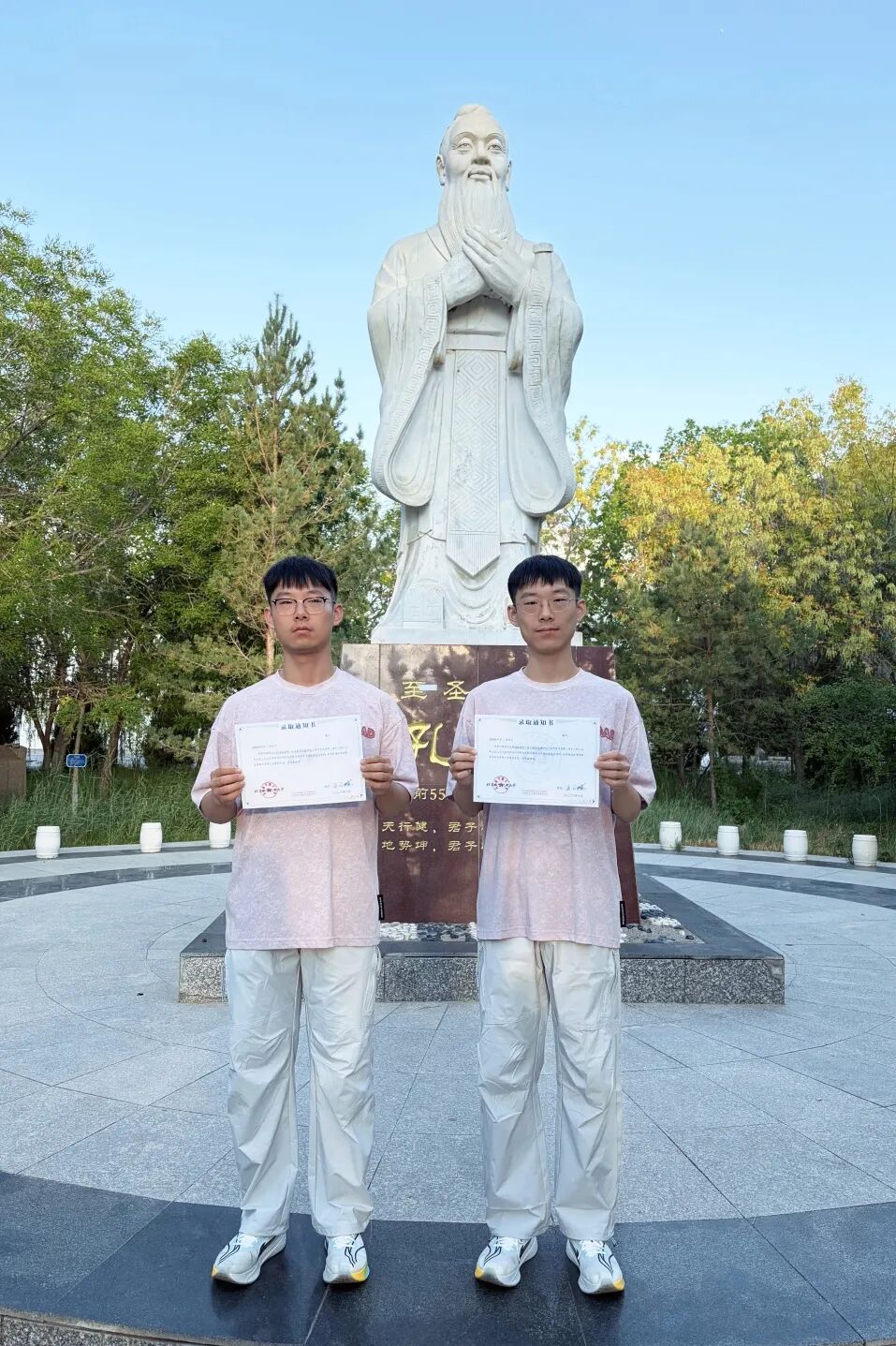 一方书桌